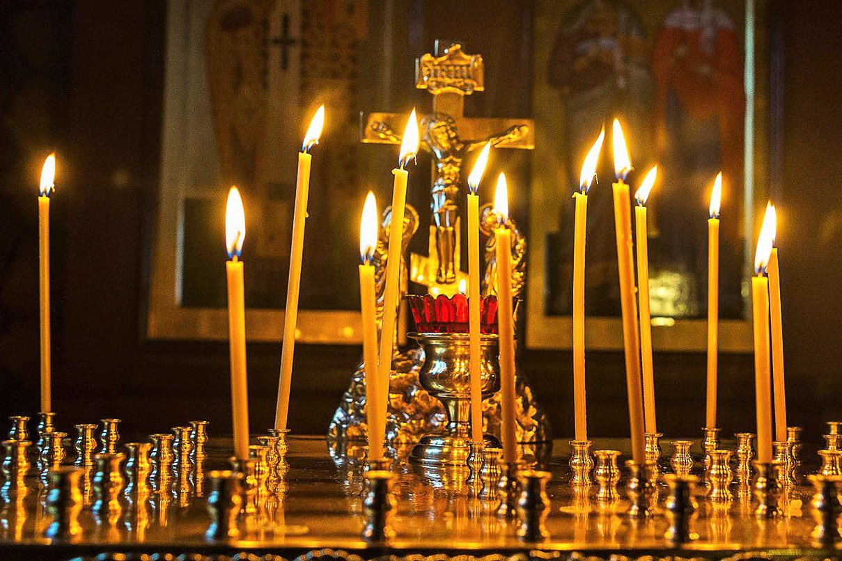 Радоница поминовение усопших церковные свечи