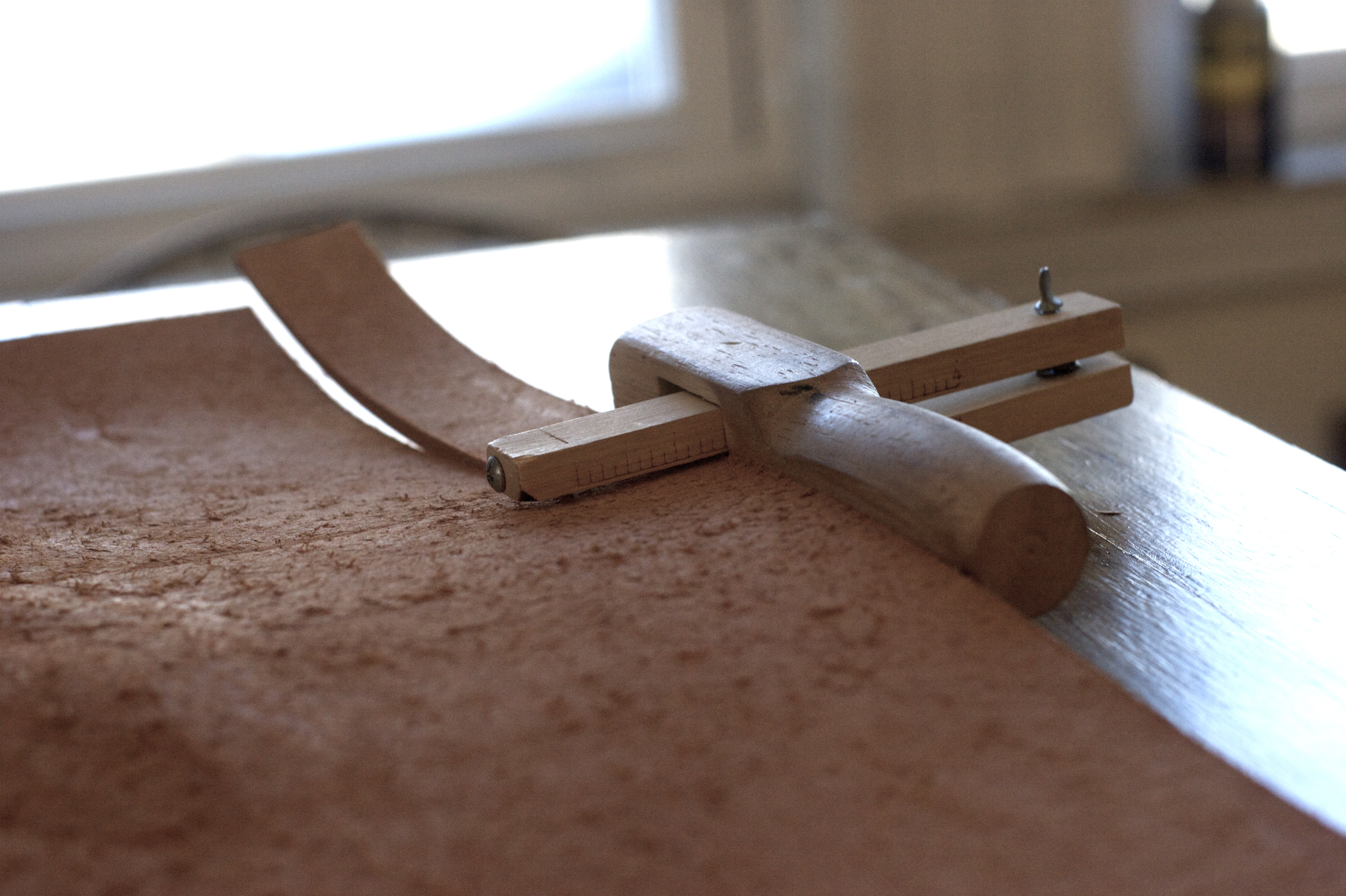 Img 1662 S Jpg Jpeg Kep 600 450 Keppont Leather Working Diy Leather Tools Leather Diy