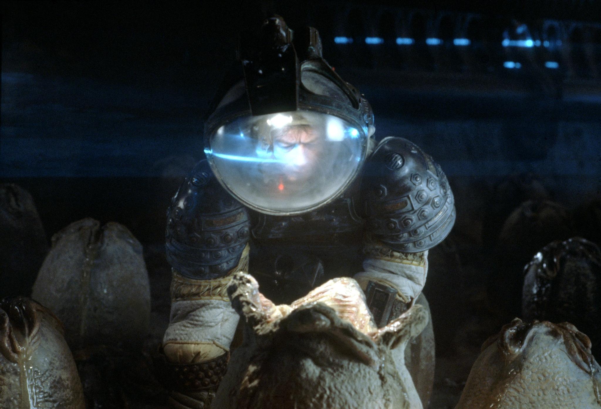 alien-ashegg.jpg?token=Iqc4D0WMQnKWcCoSICa5CsFd6IQ%3D
