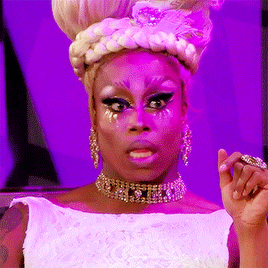 monique-overdrama.gif?token=6ihtGS4gRFhM
