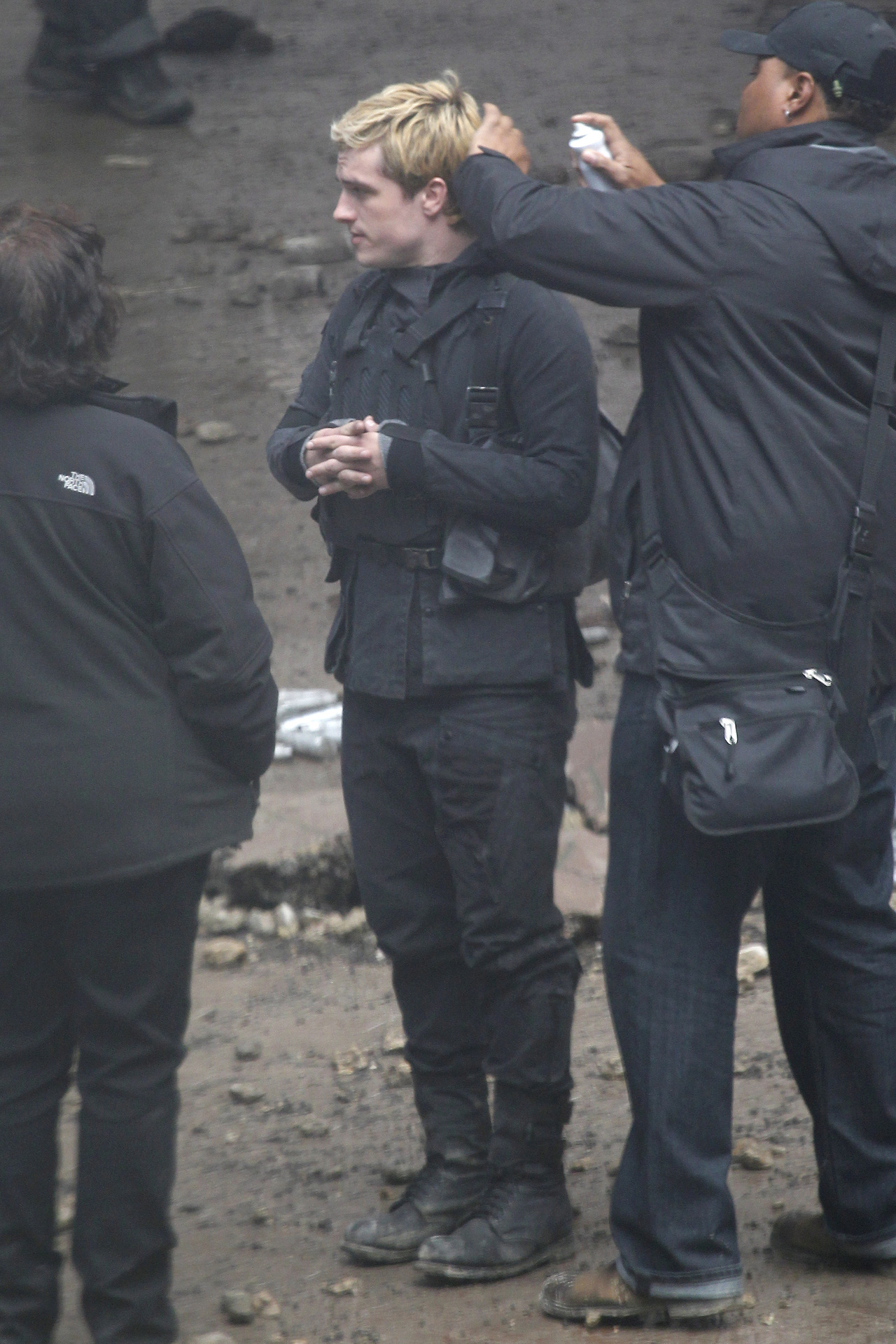 Joshy getting a little touch-up on the &apos;do. 