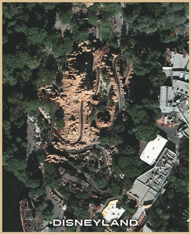 Imagineering-Disney_Big-Thunder-Disneyland-Magic-Kingdom-comparison.gif