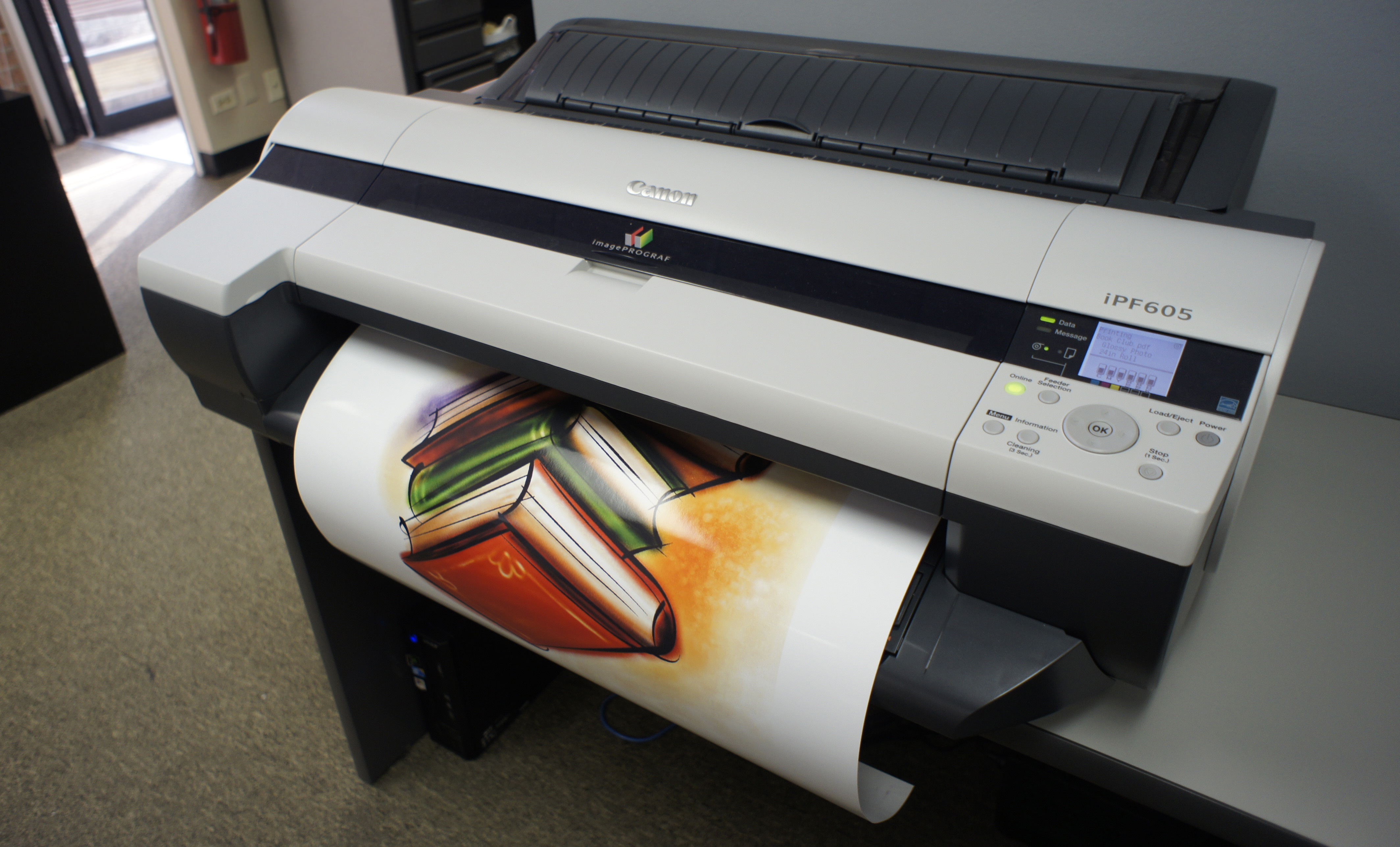 Принтер с большой областью печати
